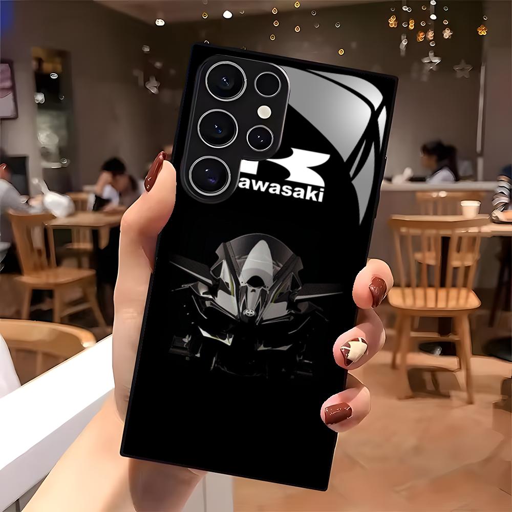 Custodia per telefono Hot Moto - Phone Cases Galaxy S25 recensione e prezzo